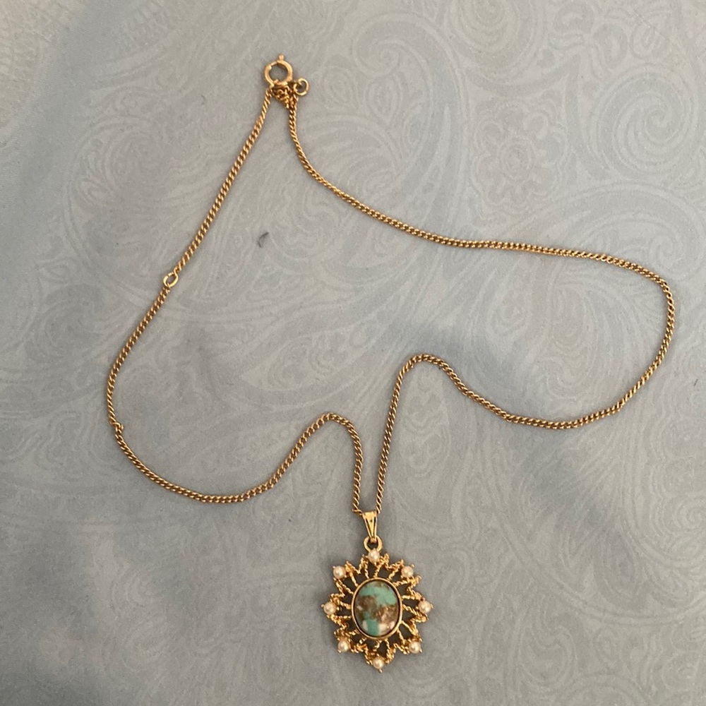 Sarah Coventry Pendant necklace